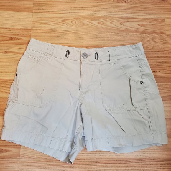 Tommy Hilfiger Chino Shorts Sz 8 - Picture 1 of 6